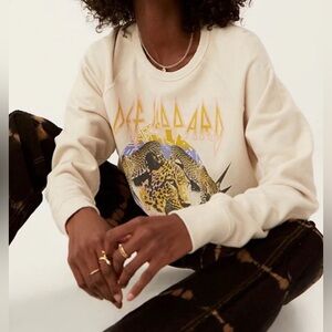 DAYDREAMER‎ Women’s Def Leppard Adrenalize Sweatshirt in Ivory Size Med